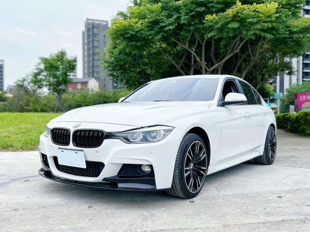 3 SERIES SEDAN F30  第1張相片