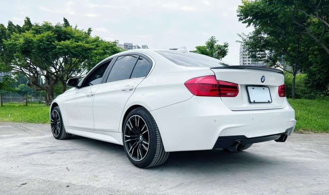 3 SERIES SEDAN F30  第4張相片