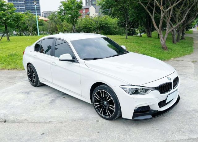 3 SERIES SEDAN F30  第2張相片