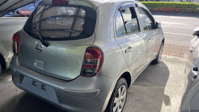 2016 日產 MARCH 1.5 原鈑件 保證低里程  第3張相片