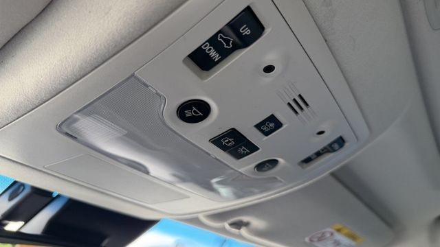 2014年LEXUS 凌志 ES300H 油電車/電動後視鏡/後座出風口/天窗/導航/免鑰匙發動 ★保證里程  第9張相片