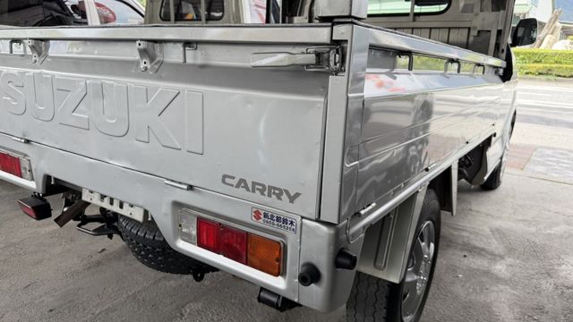 SUZUKI 吉利 SUPER CARRY 篷式貨車 1.6 ★92匹大馬力☆保證里程  第9張相片