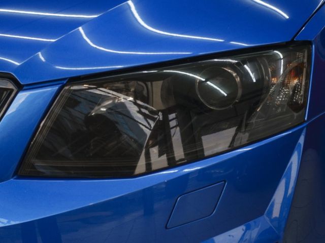 RS版！2016年型 SKODA OCTAVIA 藍 2.0／快撥.定速.循跡防滑.雙區恆溫  第18張相片