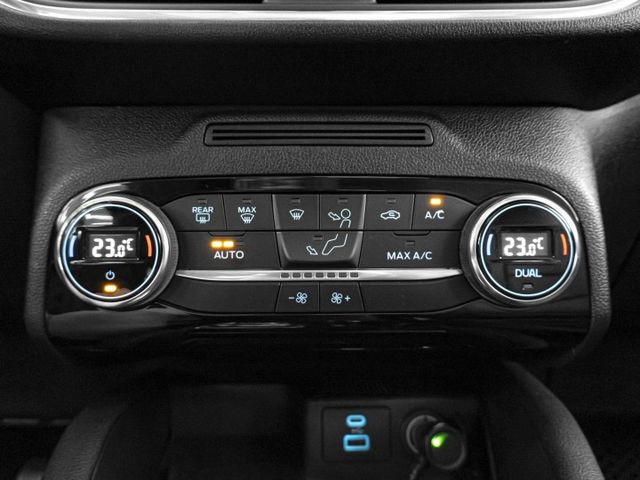 2022年 FORD福特 KUGA 白 1.5／全景天窗.ACC.盲點.車偏.環景.電尾.CarPlay  第13張相片