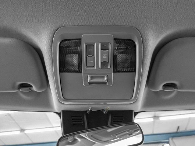 2021年 LUXGEN納智捷 U6 GT 灰 1.8／天窗.I-KEY.定速.環景.電尾門  第16張相片