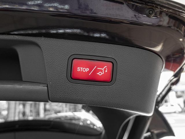 2015年 BENZ賓士 GLA180 紫 1.6／I-KEY.定速.CarPlay.電動椅.電尾  第19張相片