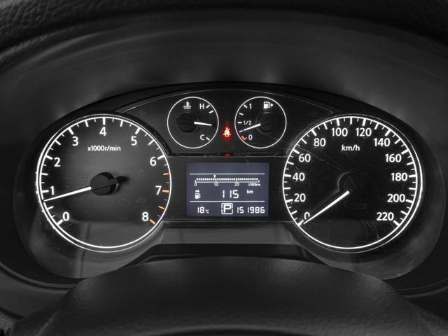 2015年 NISSAN日產 TIIDA 紅 1.6／導航.倒車顯影.後座出風口.胎壓偵測  第4張相片