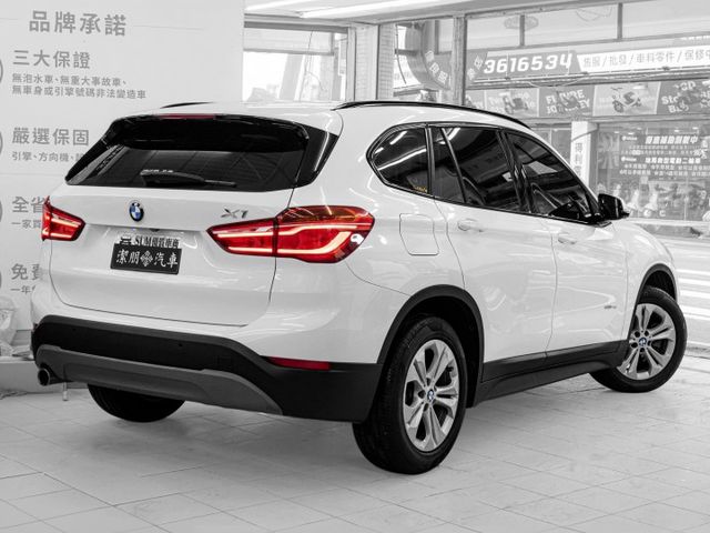 2017年 BMW寶馬 X1 xDrive18d 白 2.0／全景天窗.I-KEY.定速.車偏.電動椅  第2張相片