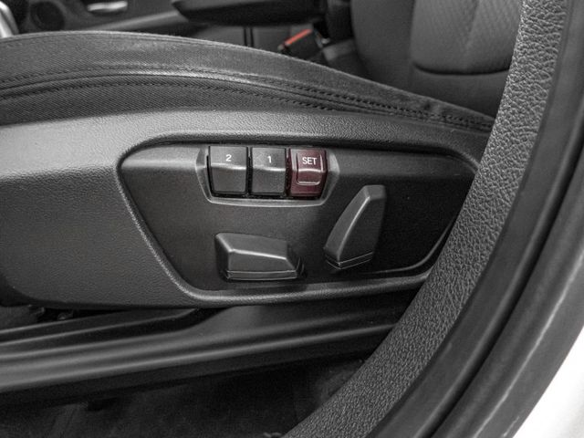 七人座休旅！2015年 BMW寶馬 218D GT 白 2.0／I-KEY.定速.盲點.電動椅.電尾  第16張相片