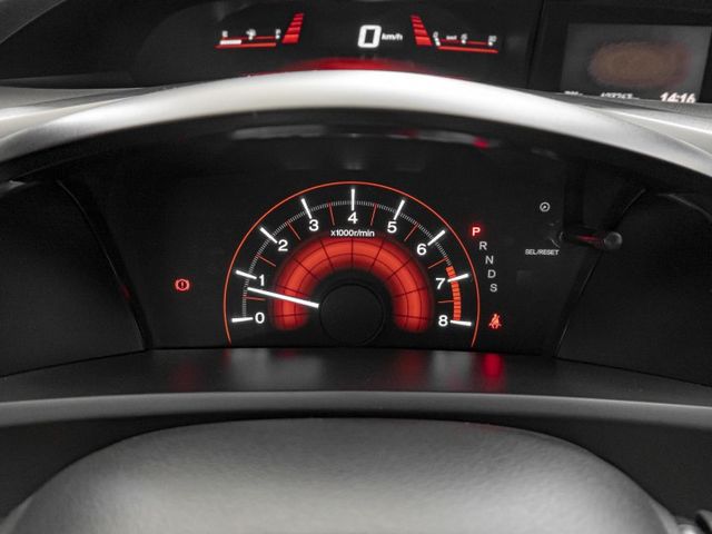 原廠保養！2015年 HONDA本田 CIVIC 紅 2.0／天窗.定速.電動椅.倒車顯影.循跡防滑  第4張相片