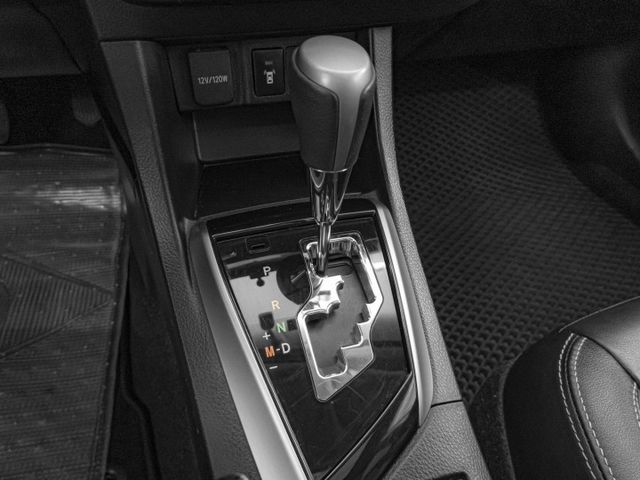 原廠保養！2014年 TOYOTA豐田 Altis 銀 1.8／I-KEY.天窗.定速.倒車顯影.導航  第14張相片