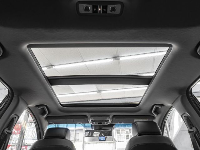 原廠保養！2020年 HONDA本田 CR-V 綠 1.5／全景天窗.I-KEY.ACC.車偏.電動椅.電尾  第11張相片