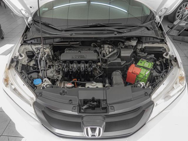 2017年 HONDA本田 CITY 白 1.5／定速.導航.倒車顯影.恆溫  第3張相片