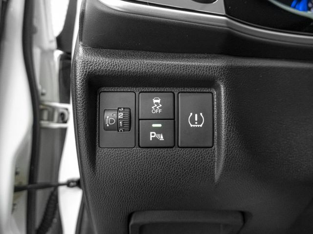 2017年 HONDA本田 CITY 白 1.5／定速.導航.倒車顯影.恆溫  第15張相片