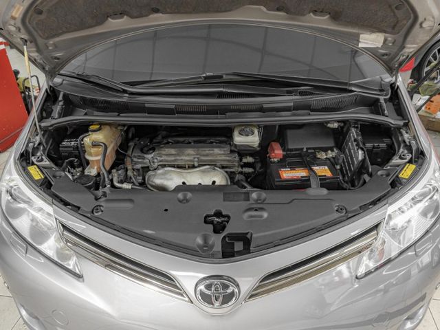 七人座！2013年型 TOYOTA豐田 PREVIA 灰 2.4／I-KEY.全景天窗.定速.電動椅.電滑門.電尾  第3張相片