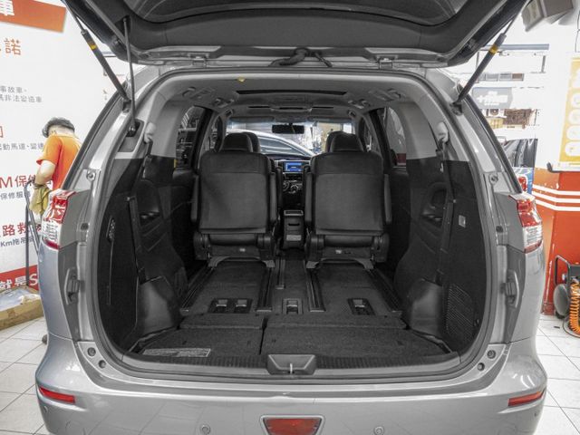 七人座！2013年型 TOYOTA豐田 PREVIA 灰 2.4／I-KEY.全景天窗.定速.電動椅.電滑門.電尾  第20張相片