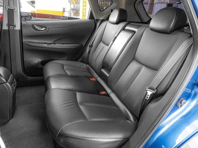 原廠保養！2016年 NISSAN日產 TIIDA 藍 1.6／I-KEY.定速.環景.雙區恆溫.CarPlay  第9張相片