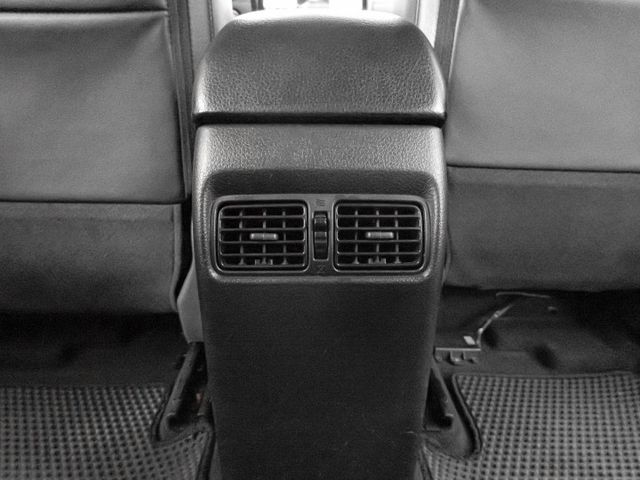 原廠保養！2016年 NISSAN日產 TIIDA 藍 1.6／I-KEY.定速.環景.雙區恆溫.CarPlay  第19張相片