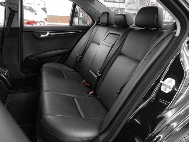 2014年型 BENZ賓士 C200 黑 1.8／天窗.定速.電動椅.倒車顯影.Carplay  第8張相片