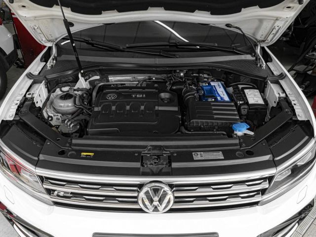 2017年型 VW福斯 Tiguan 白 2.0／I-KEY.ACC.環景.自動停車.電尾  第3張相片