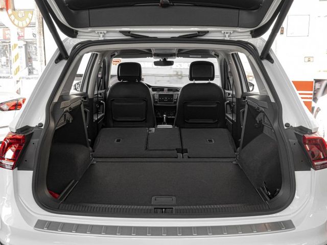 2017年型 VW福斯 Tiguan 白 2.0／I-KEY.ACC.環景.自動停車.電尾  第20張相片