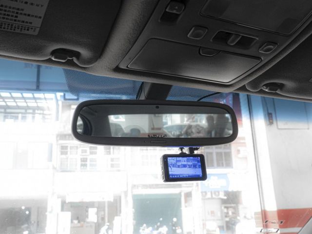 1998年 LEXUS凌志 GS300 銀 3.0／電動天窗.定速.恆溫.電動椅.後座出風口  第18張相片