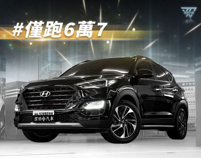 2020年 HYUNDAI現代 TUCSON 黑 1.6／全景天窗.ACC.盲點.車偏.環景.電尾  第1張相片