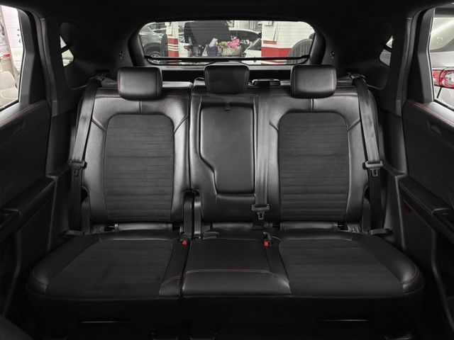 原廠保固中2021年 FORD福特 KUGA 白 2.0／全景天窗.ACC.盲點.車偏.電尾.CarPlay  第10張相片