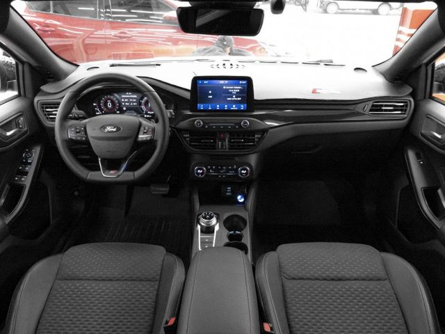 Lommel！2022年 FORD福特 FOCUS 白 1.5／I-KEY.ACC.盲點.車偏.CarPlay  第7張相片