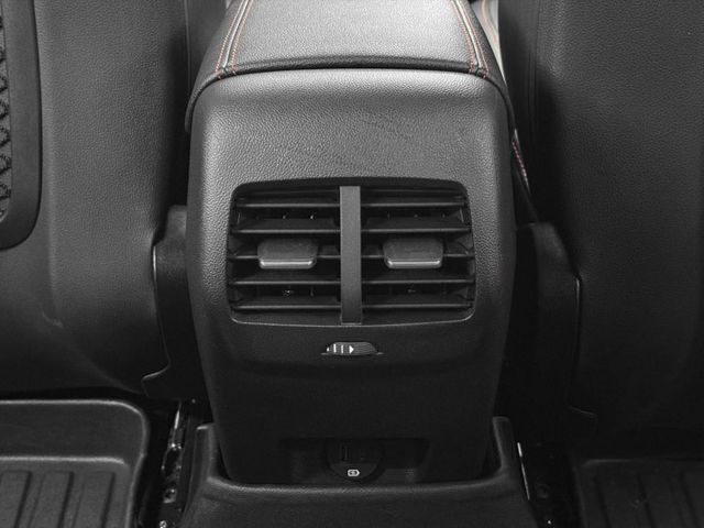 Lommel！2022年 FORD福特 FOCUS 白 1.5／I-KEY.ACC.盲點.車偏.CarPlay  第19張相片