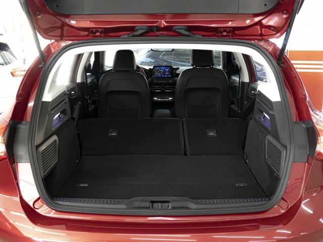 原廠保養！2022年 FORD福特 FOCUS Active 紅 1.5／ACC.盲點.車偏.CarPlay.手機無線充  第20張相片