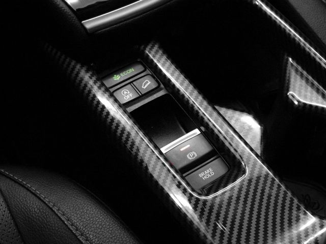 原廠保養！2023年 HONDA本田 HR-V 黑 1.5／I-KEY.ACC.盲點.車偏.電尾.CarPlay  第13張相片