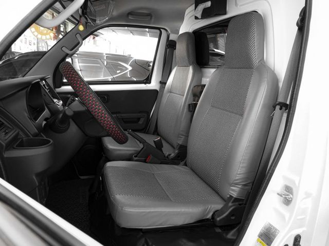 2024年 TOYOTA豐田 Town Ace 白 1.5／循跡防滑.ABS.藍芽.音響主機  第6張相片