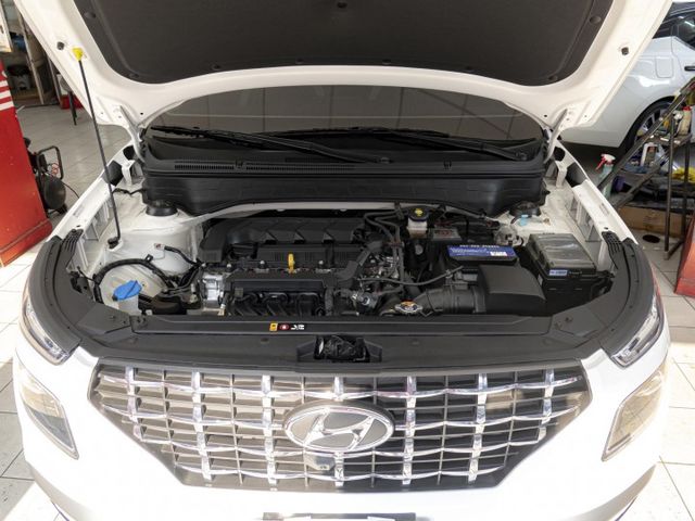 原廠保固！2024年 HYUNDAI現代 VENUE 白 1.6／I-KEY.ACC.盲點.車偏.環景.CarPlay  第3張相片