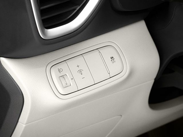 原廠保固！2024年 HYUNDAI現代 VENUE 白 1.6／I-KEY.ACC.盲點.車偏.環景.CarPlay  第15張相片