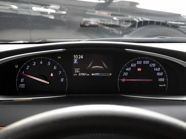 七人座！2022年 TOYOTA豐田 SIENTA 灰 1.8／I-KEY.定速.車偏.盲點.雙電滑.倒車顯影  第4張相片