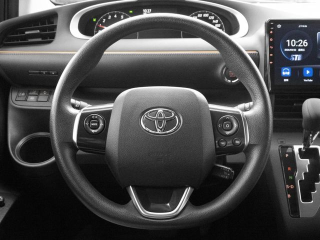 七人座！2022年 TOYOTA豐田 SIENTA 灰 1.8／I-KEY.定速.車偏.盲點.雙電滑.倒車顯影  第5張相片