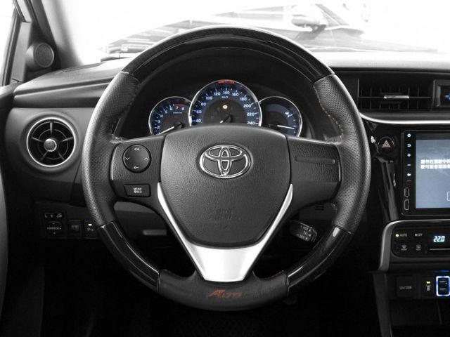 2018年 TOYOTA豐田 Altis 銀 1.8／I-KEY.定速.倒車顯影.導航.恆溫  第5張相片