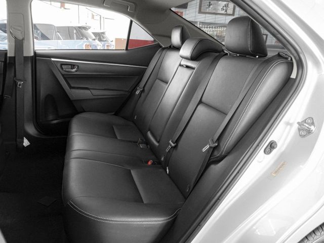 2018年 TOYOTA豐田 Altis 銀 1.8／I-KEY.定速.倒車顯影.導航.恆溫  第9張相片