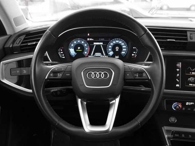 油電休旅！2020年 AUDI奧迪 Q3 Sportback 白 1.5／I-KEY.ACC.車偏.盲點.電尾  第5張相片