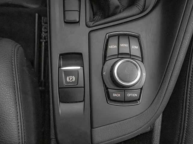 2017年 BMW寶馬 X1 xDrive18d 白 2.0／全景天窗.I-KEY.定速.車偏.電動椅  第15張相片