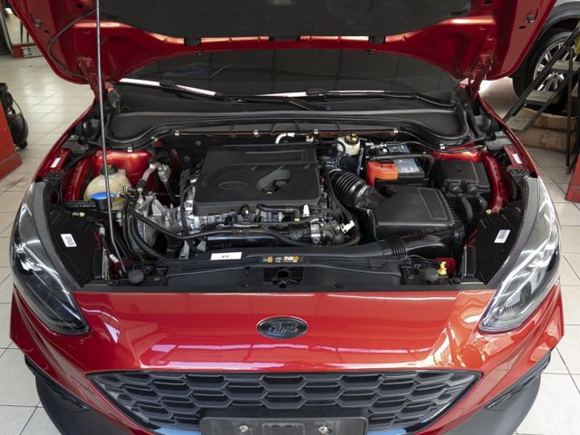 原廠保養！2022年 FORD福特 FOCUS Active 紅 1.5／ACC.盲點.車偏.CarPlay.手機無線充  第3張相片
