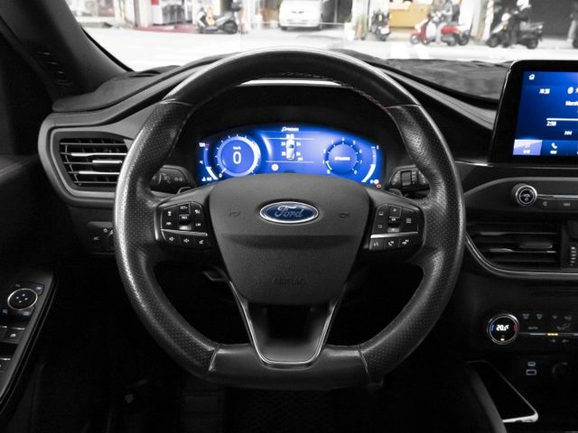 原廠保固中！2021年 FORD福特 KUGA 白 2.0／全景天窗.ACC.盲點.車偏.電尾.CarPlay  第5張相片