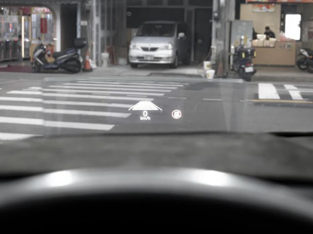 原廠保固中！2021年 FORD福特 KUGA 白 2.0／全景天窗.ACC.盲點.車偏.電尾.CarPlay  第16張相片