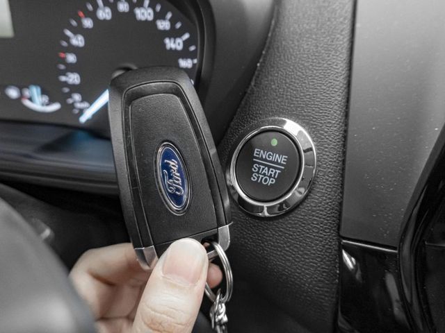 旗艦型！2018年 FORD福特 ECOSPORT 白 1.0／I-KEY.定速.循跡防滑.恆溫.CarPlay  第6張相片