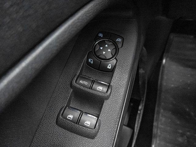 旗艦型！2018年 FORD福特 ECOSPORT 白 1.0／I-KEY.定速.循跡防滑.恆溫.CarPlay  第16張相片