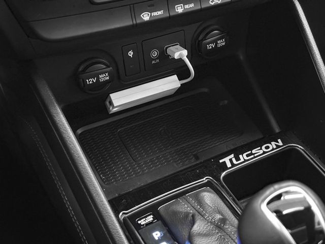 2020年 HYUNDAI現代 TUCSON 黑 1.6／全景天窗.ACC.盲點.車偏.環景.電尾  第17張相片