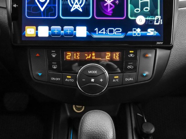原廠保養！2016年 NISSAN日產 TIIDA 藍 1.6／I-KEY.定速.環景.雙區恆溫.CarPlay  第12張相片