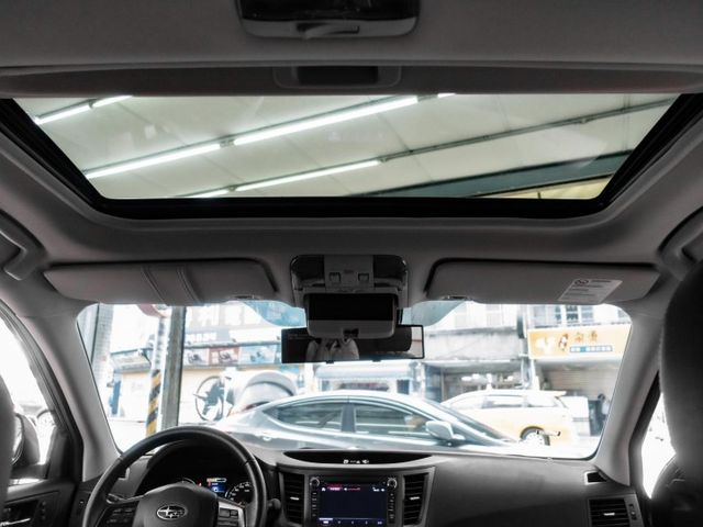 2014年型 SUBARU速霸陸 LEGACY 藍 2.5／天窗.電動椅.定速.倒車顯影  第10張相片