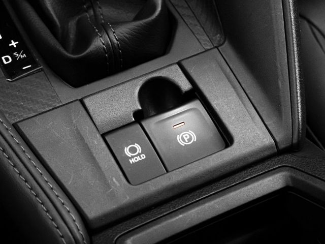 2025年 TOYOTA豐田 YARIS CROSS 白 1.5／I-KEY.ACC.車偏.環景.CarPlay  第14張相片